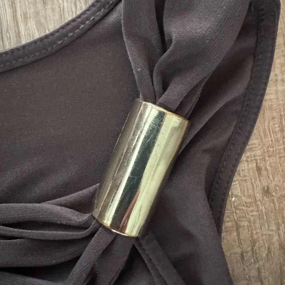 Chaus Brown Sleeveless Top with Gold Trim Accents on Shoulder. Women’s Size Med. - Picture 7 of 8